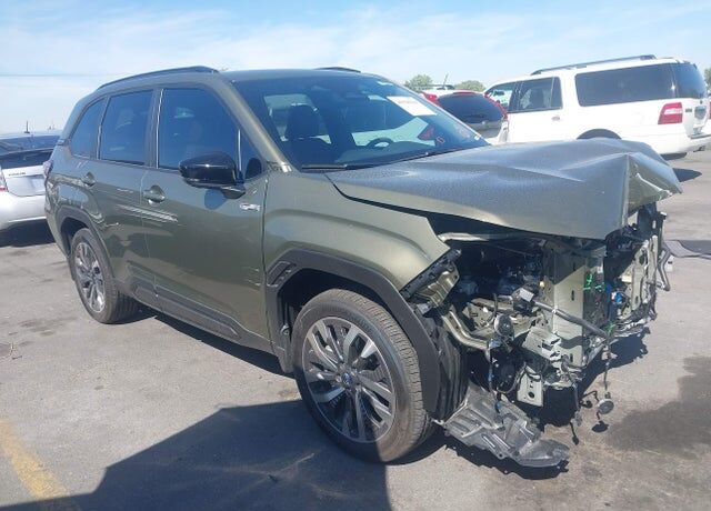 2025 SUBARU Forester