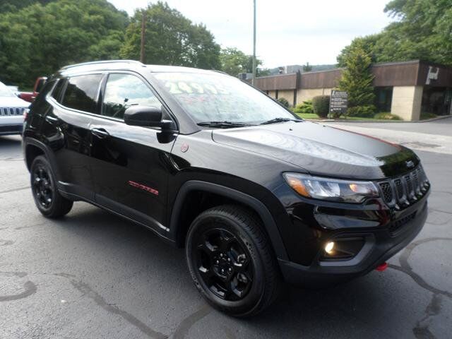 2023 JEEP Compass