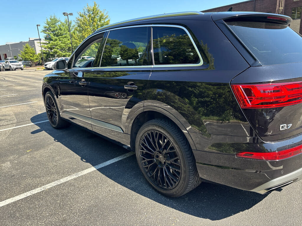 2018 AUDI Q7