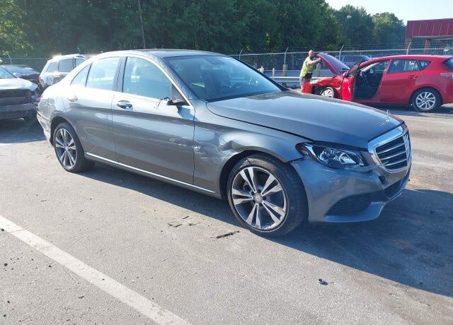 2017 MERCEDES-BENZ C-Class