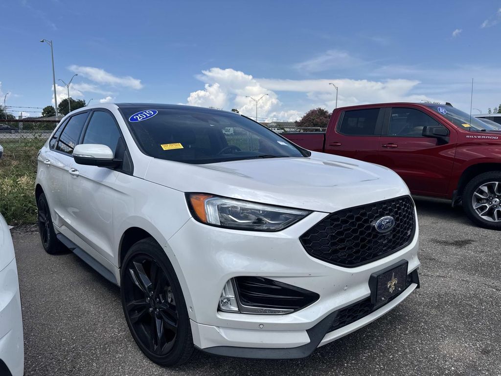 2019 FORD Edge