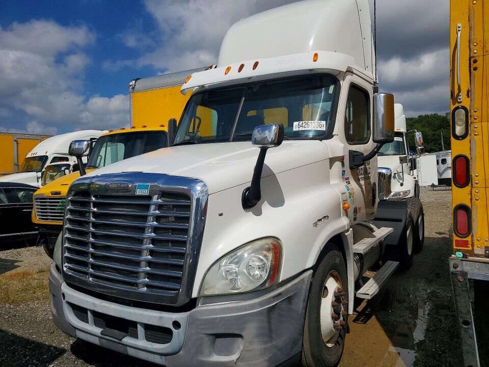 2010 FREIGHTLINER Cascadia