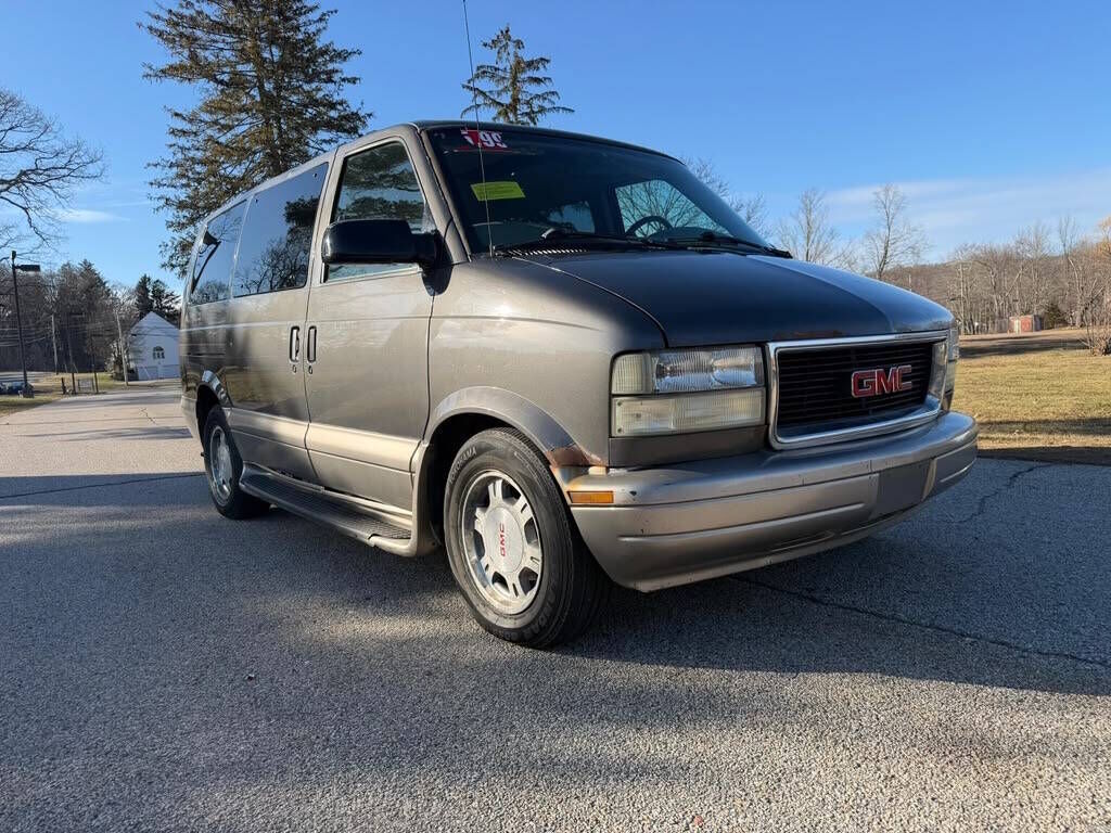 2003 GMC Safari