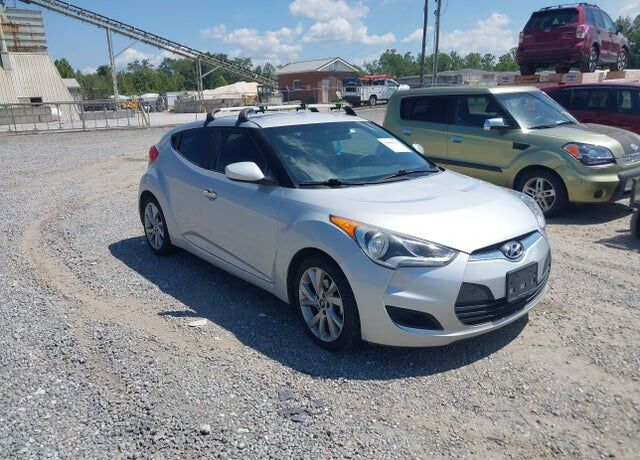 2016 HYUNDAI Veloster