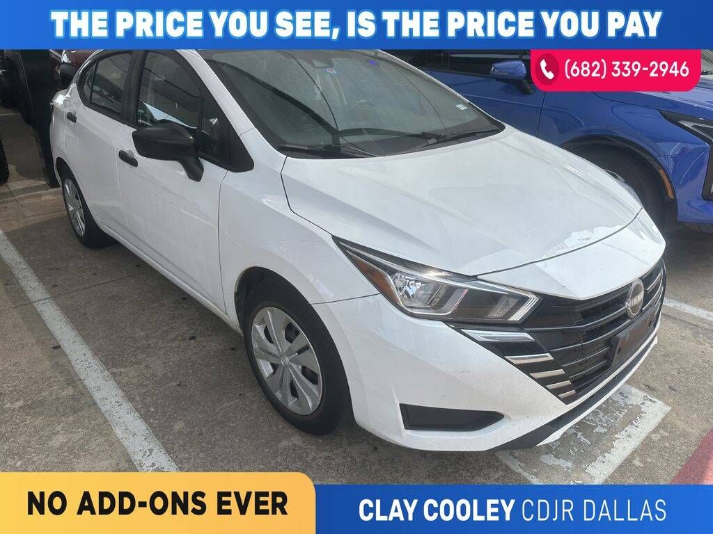 2023 NISSAN Versa