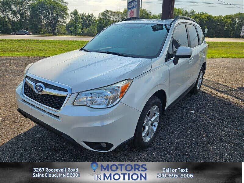 2016 SUBARU Forester