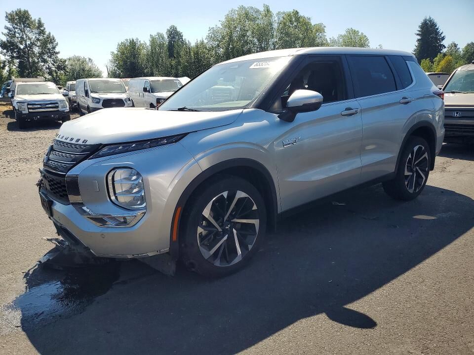 2023 MITSUBISHI Outlander