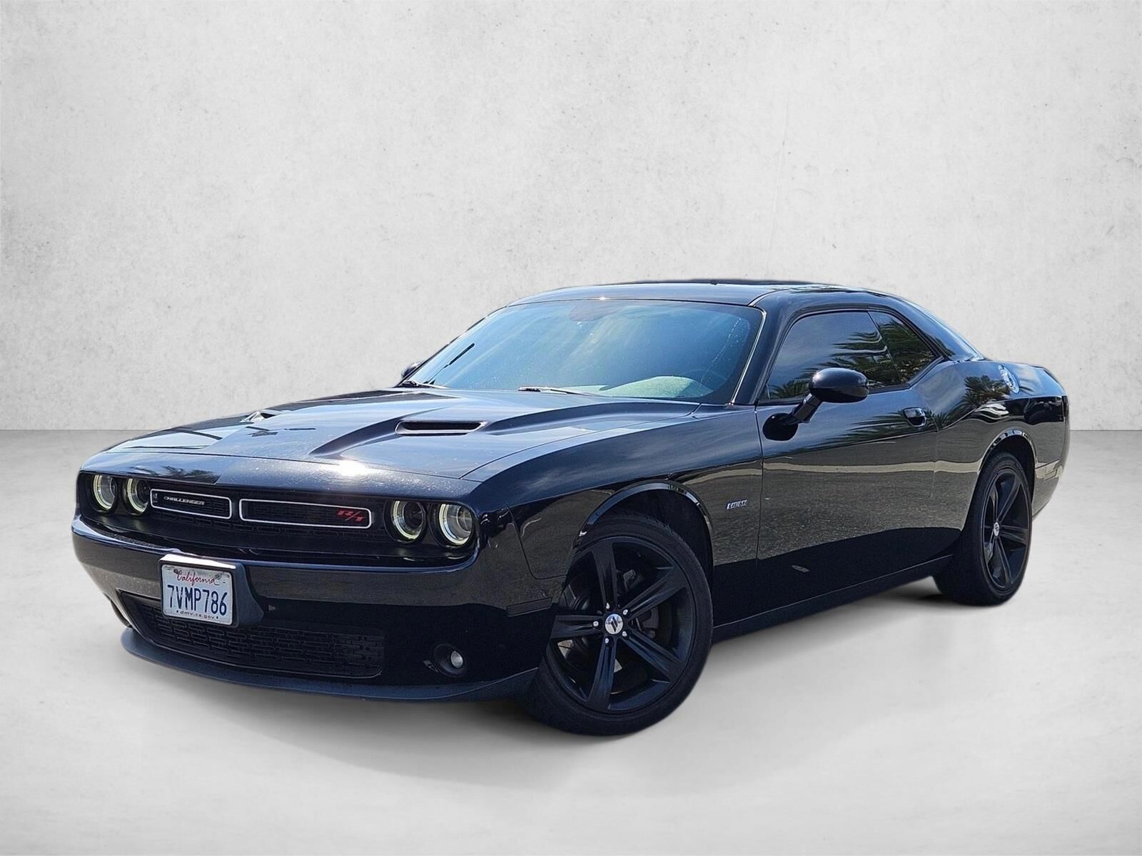 2017 DODGE Challenger