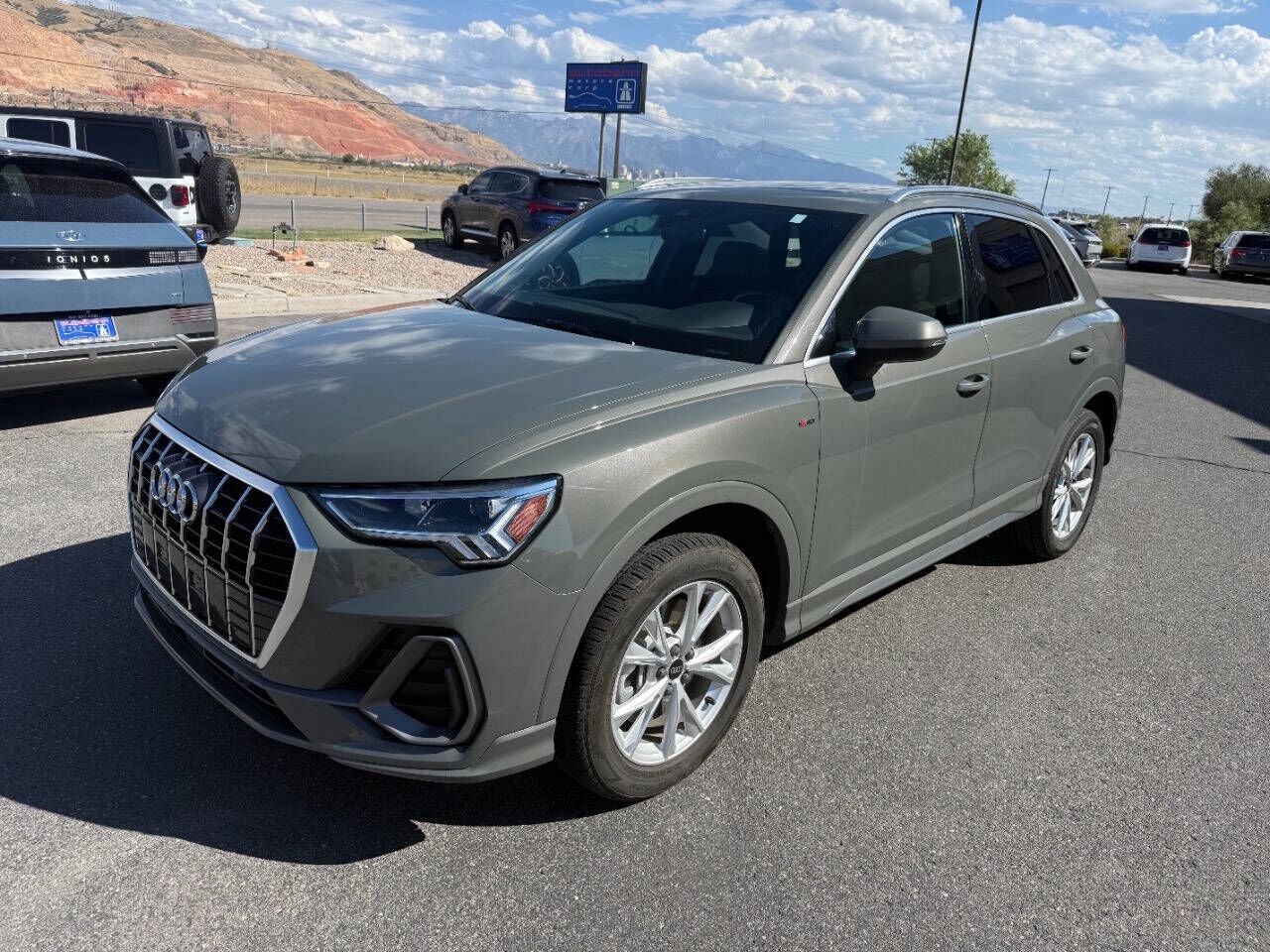 2025 AUDI Q3
