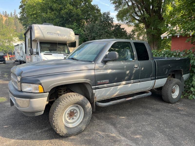 2002 DODGE Ram