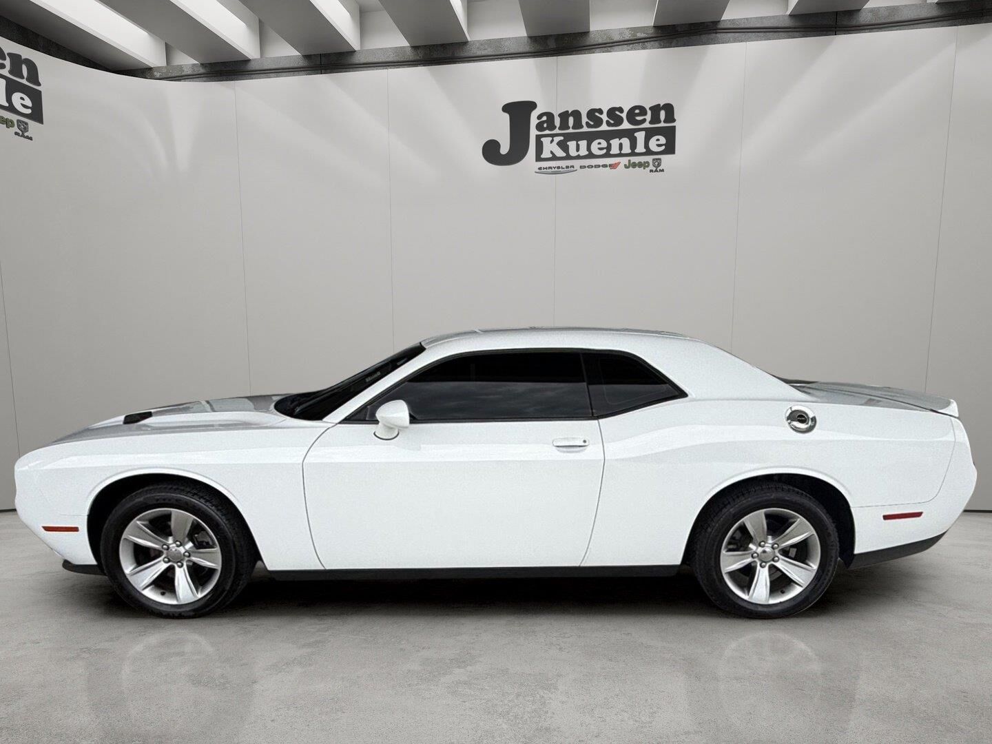 2018 DODGE Challenger