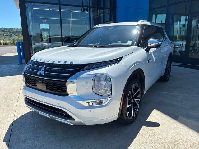 2023 MITSUBISHI Outlander