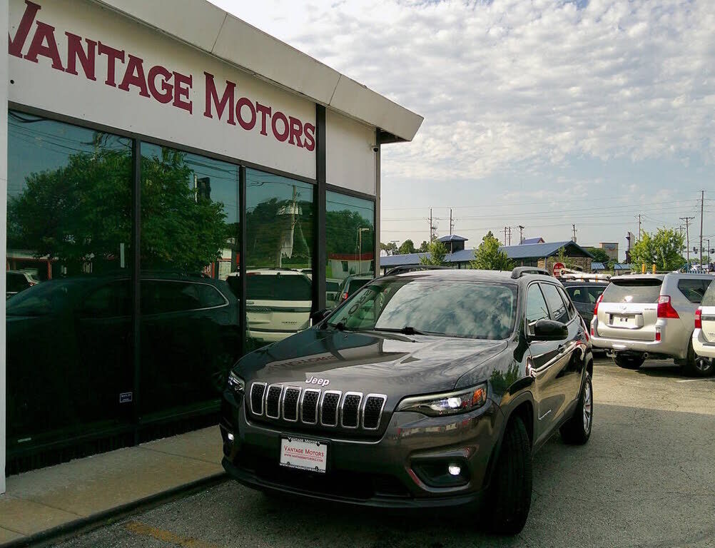 2022 JEEP Cherokee