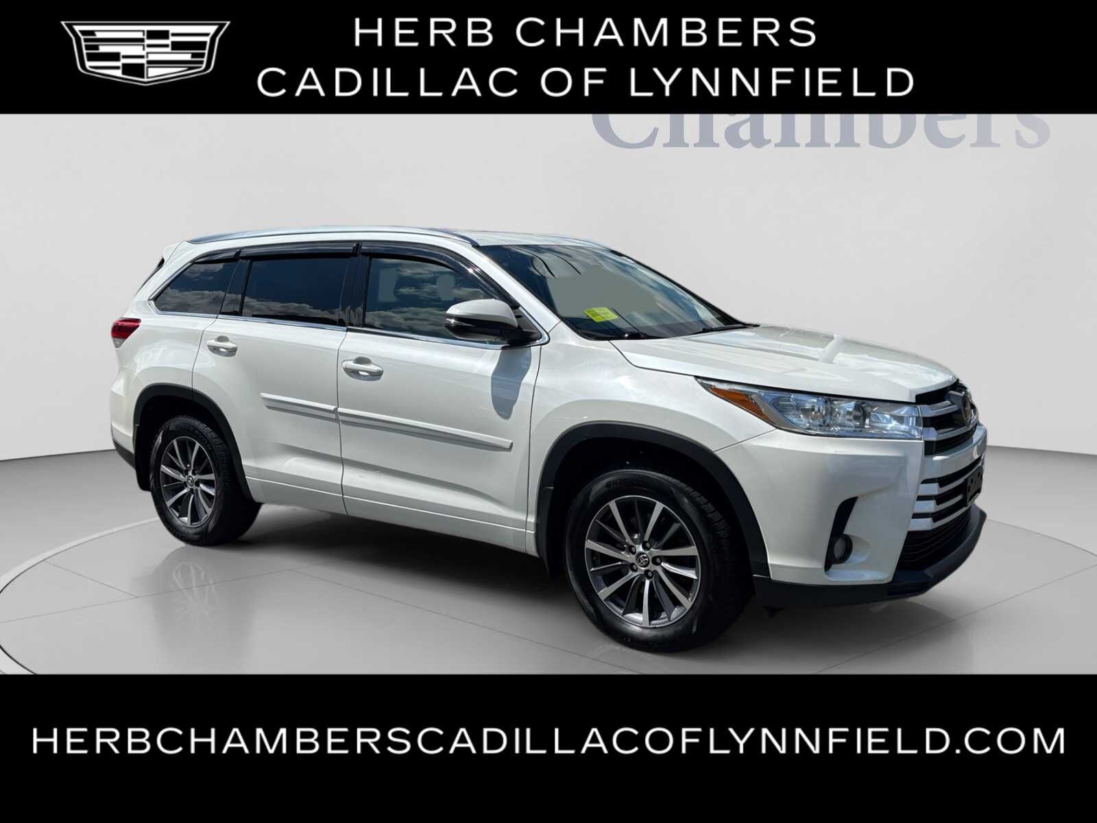 2017 TOYOTA Highlander