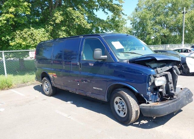 2003 GMC Savana