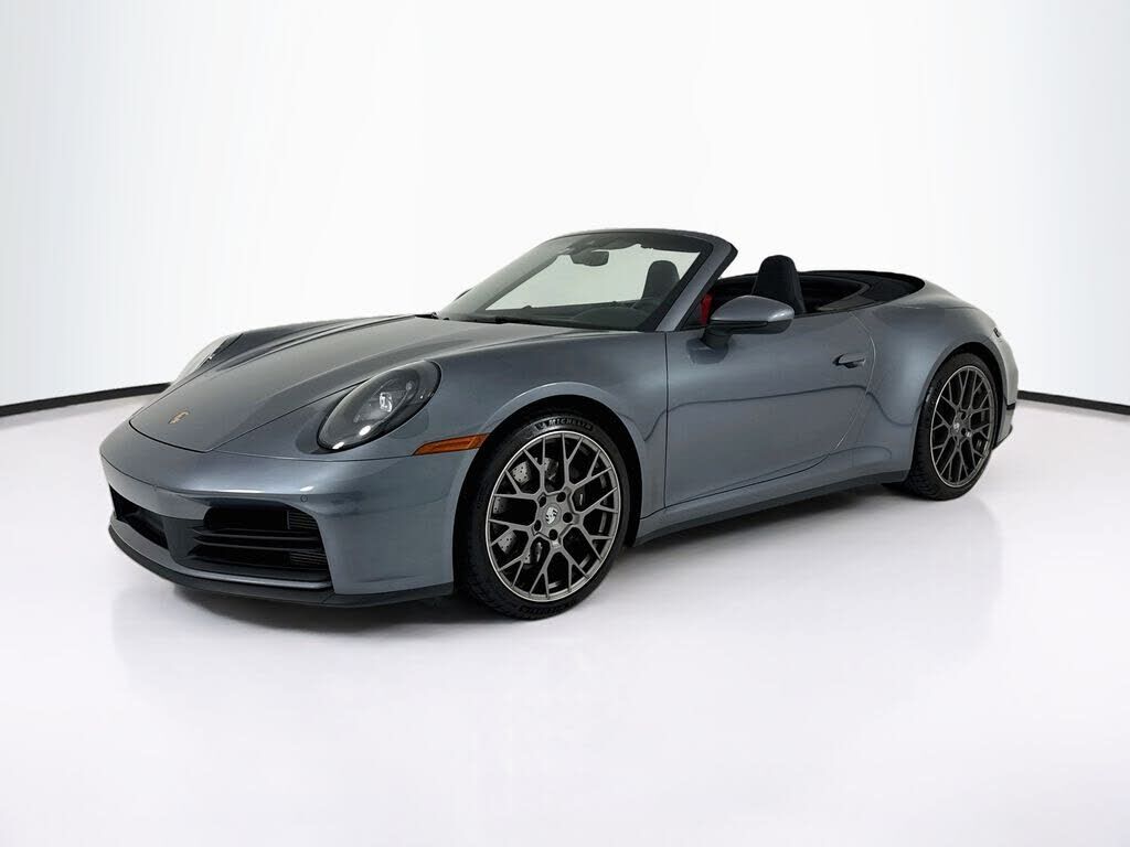 2025 PORSCHE 911