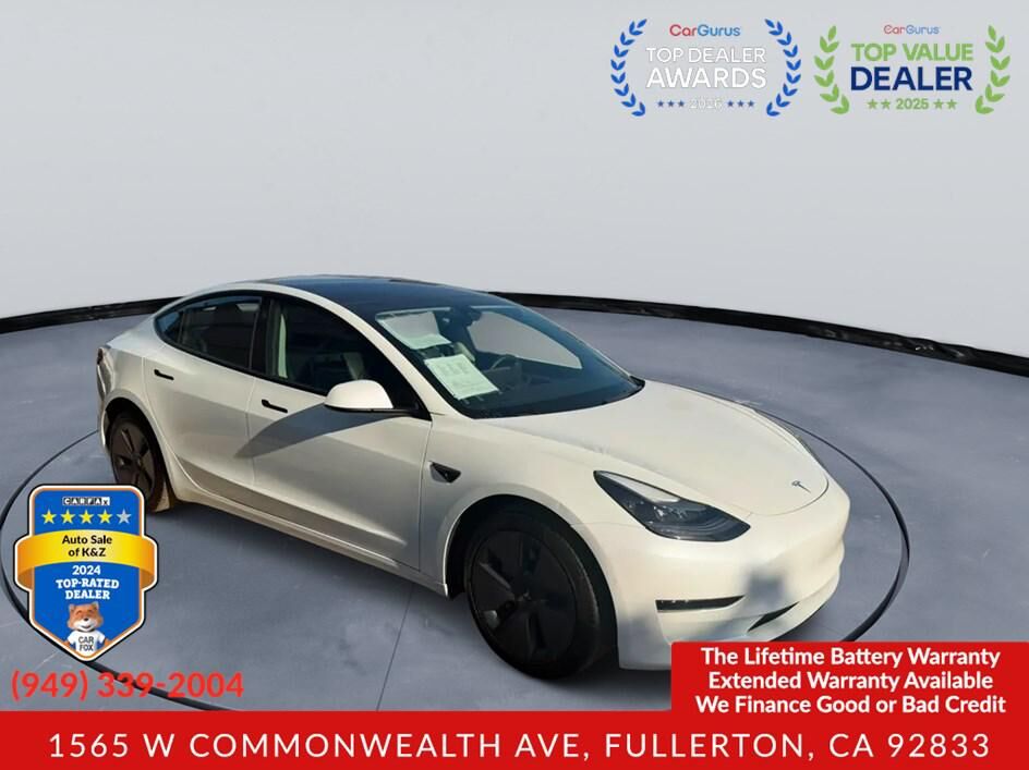 2022 TESLA Model 3