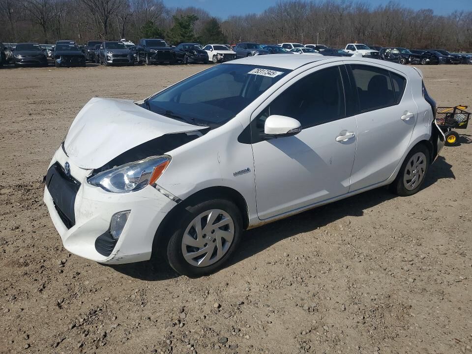 2016 TOYOTA Prius