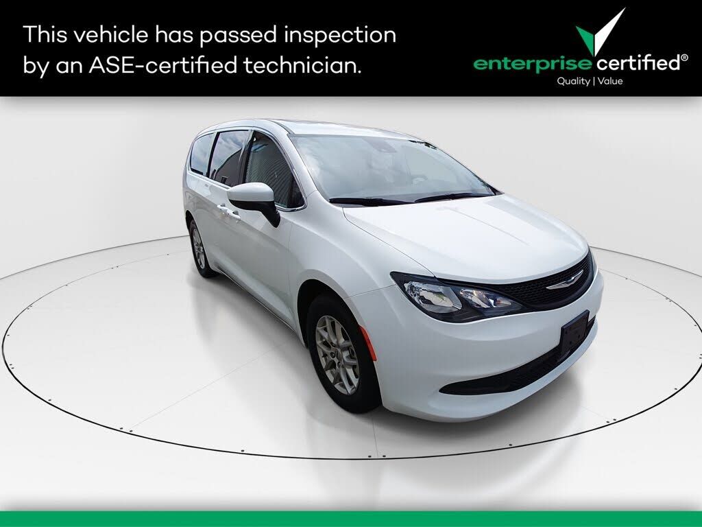 2023 CHRYSLER Voyager