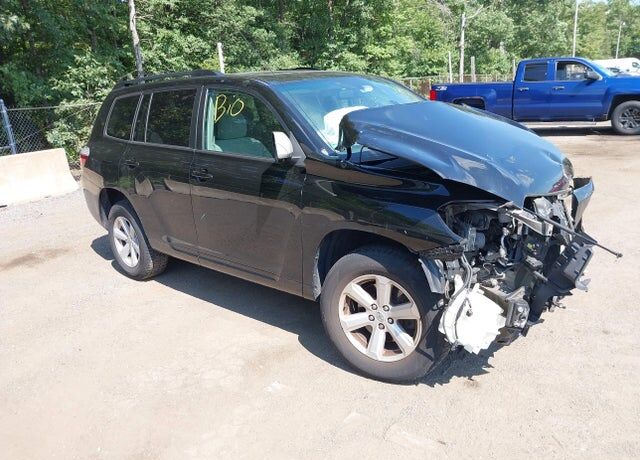 2010 TOYOTA Highlander