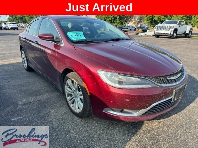 2015 CHRYSLER 200