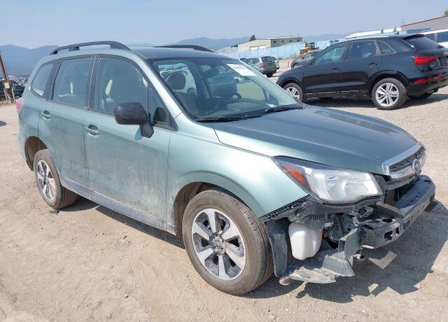 2017 SUBARU Forester