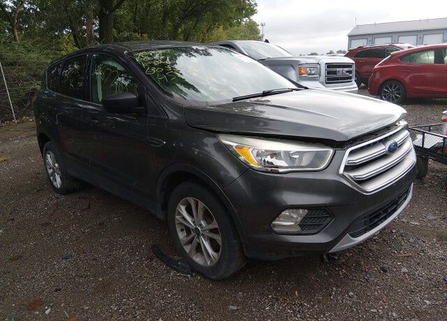 2017 FORD Escape