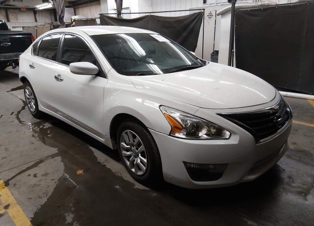 2015 NISSAN Altima