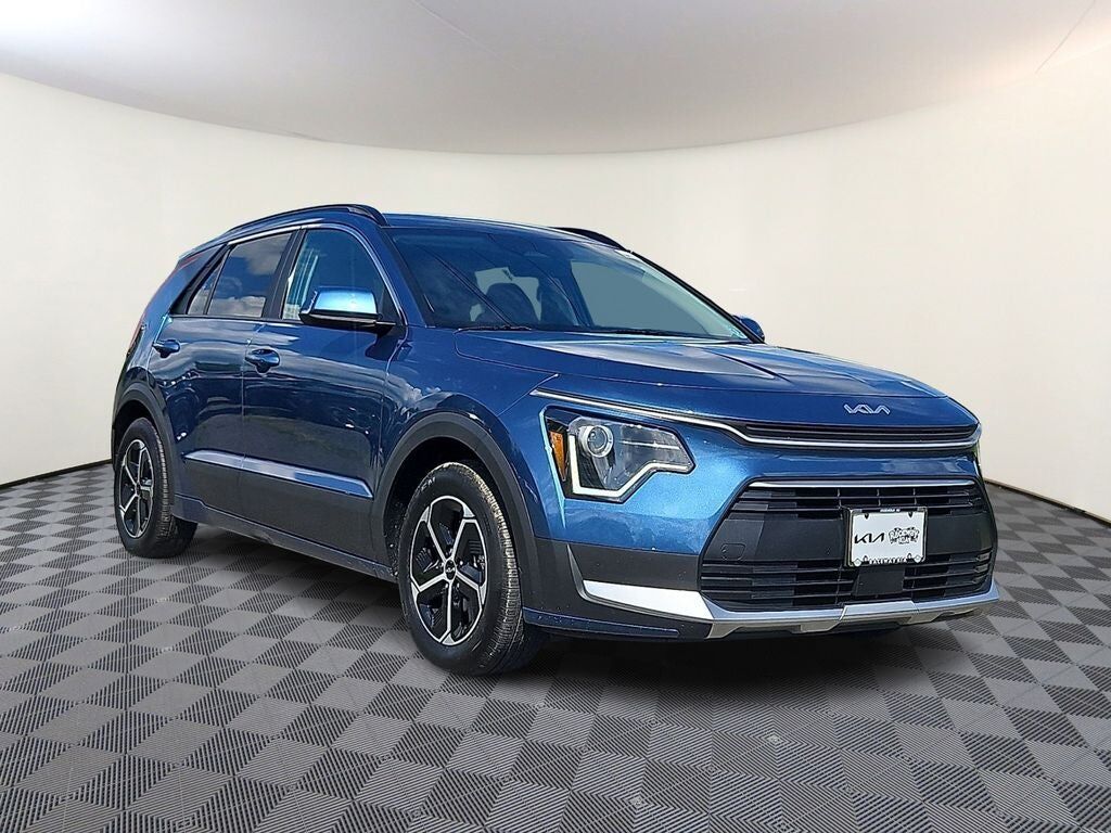 2025 KIA Niro