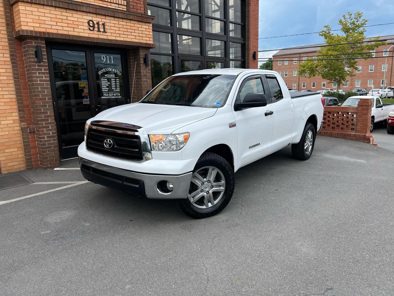 2013 TOYOTA Tundra