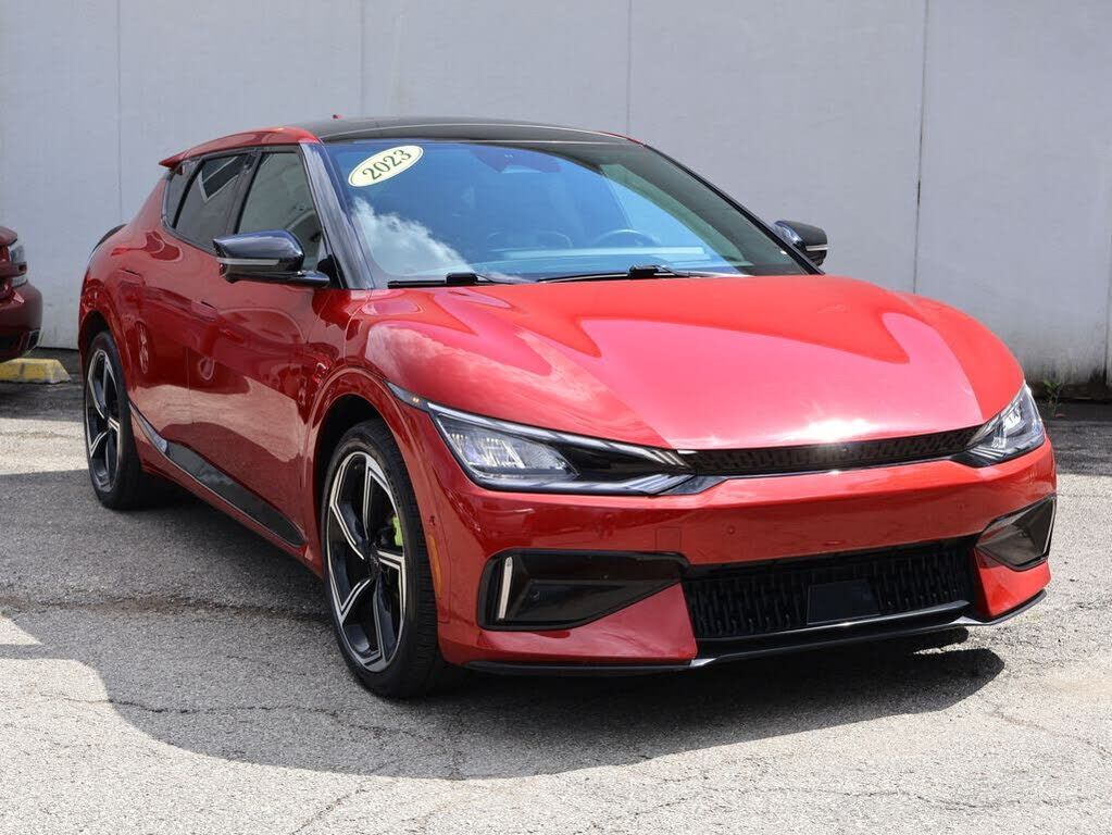 2023 KIA EV6