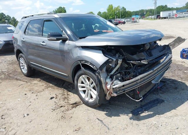2014 FORD Explorer