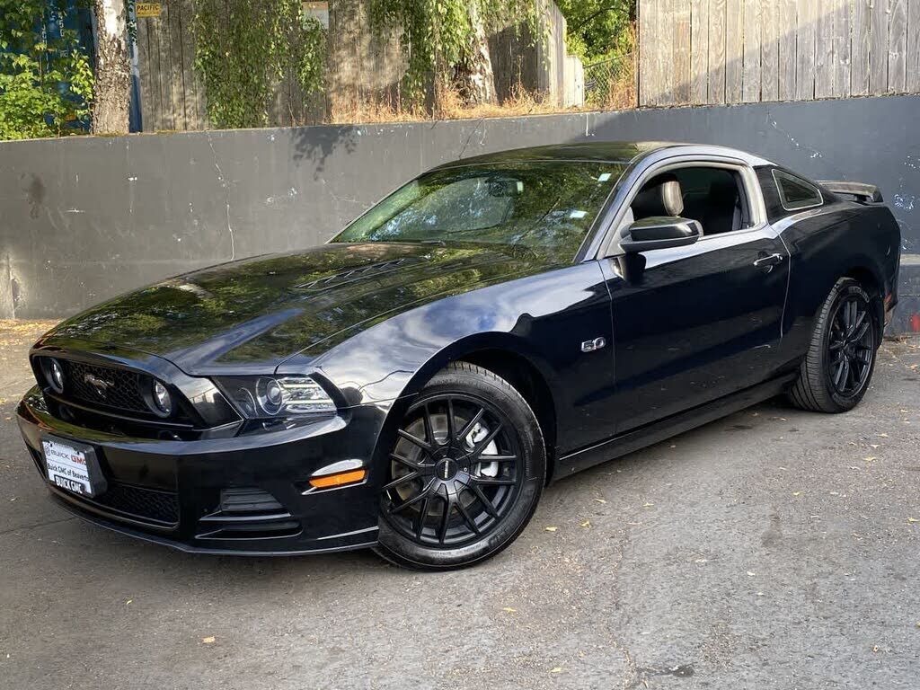 2014 FORD Mustang
