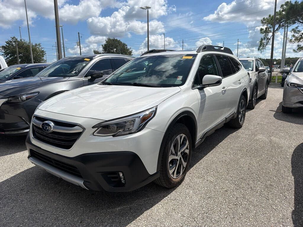 2022 SUBARU Outback