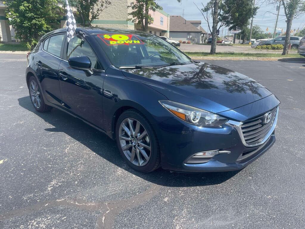 2018 MAZDA Mazda3