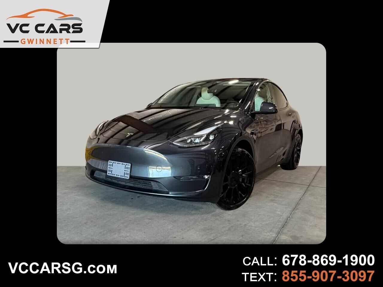 2025 TESLA Model Y