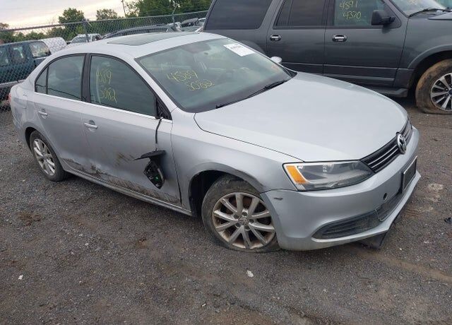 2014 VOLKSWAGEN Jetta