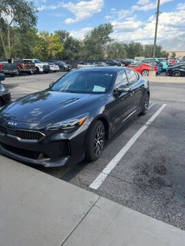 2022 KIA Stinger