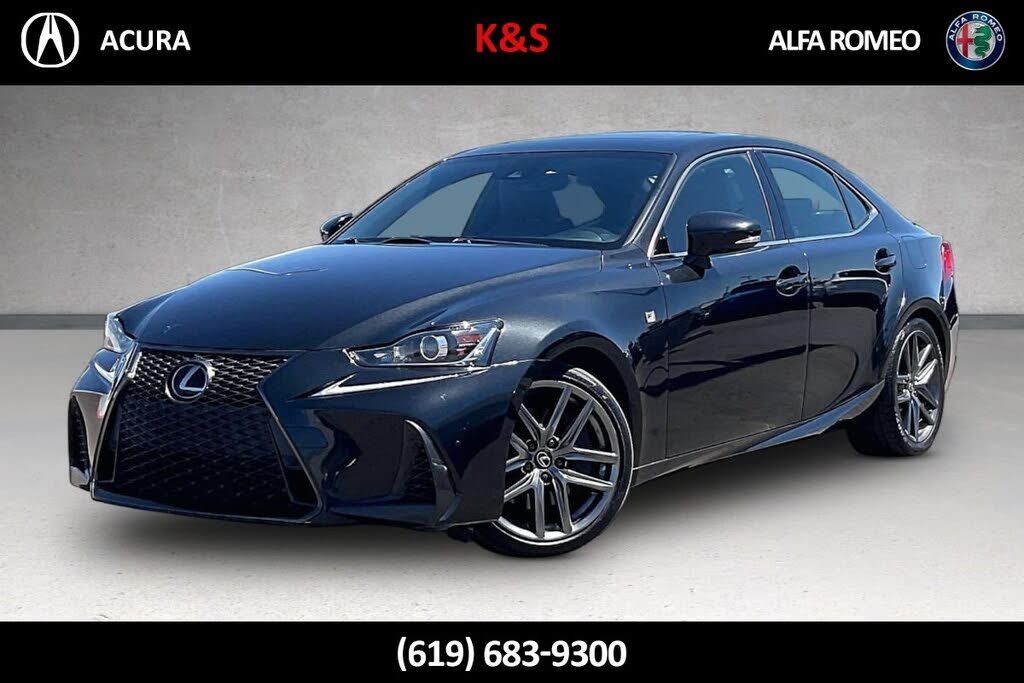 2020 LEXUS IS