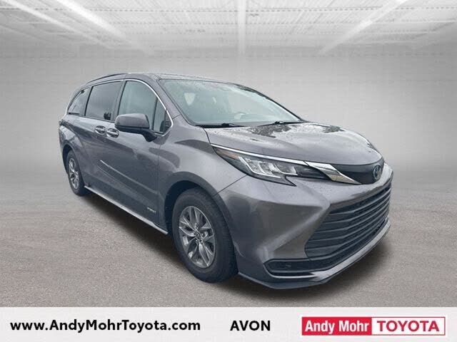 2021 TOYOTA Sienna