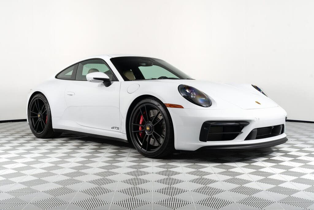 2023 PORSCHE 911