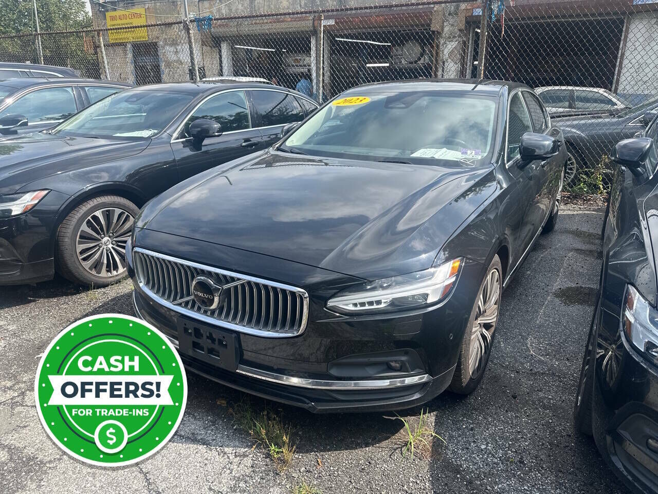 2023 VOLVO S90