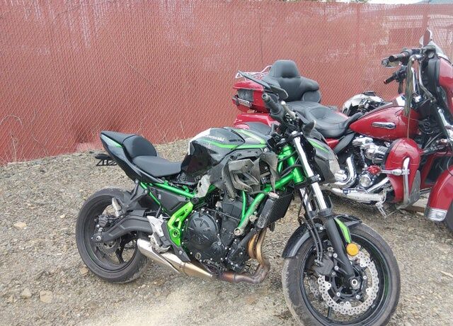 2025 KAWASAKI Z650