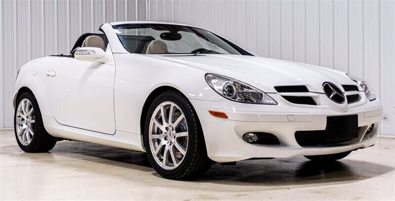 2005 MERCEDES-BENZ SLK-Class