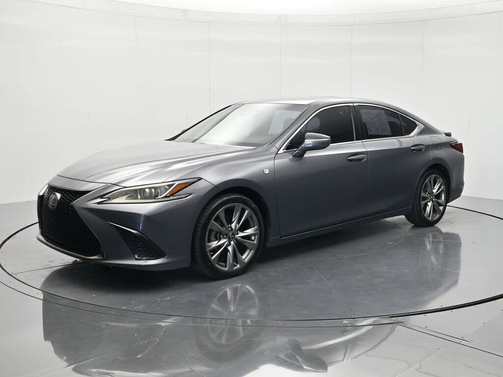 2020 LEXUS ES