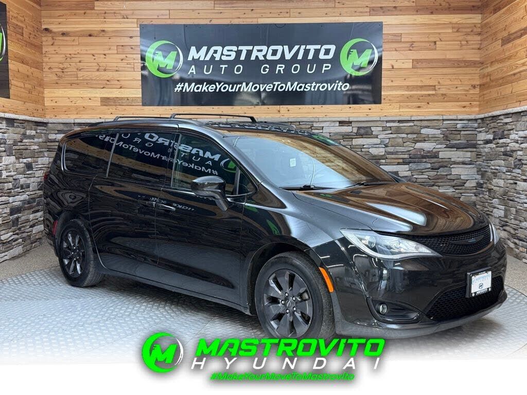 2020 CHRYSLER Pacifica