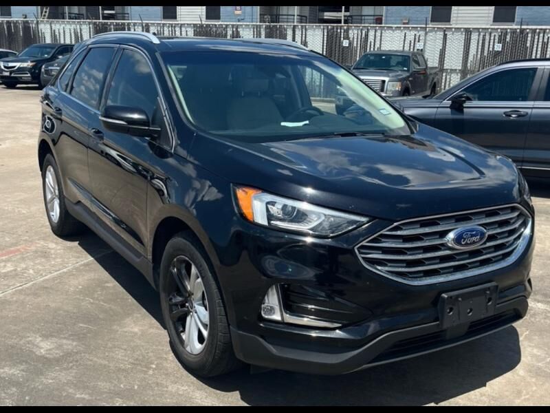 2020 FORD Edge