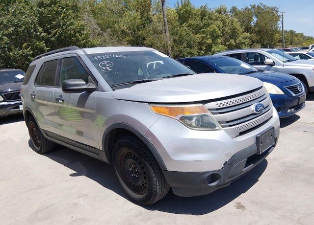 2011 FORD Explorer