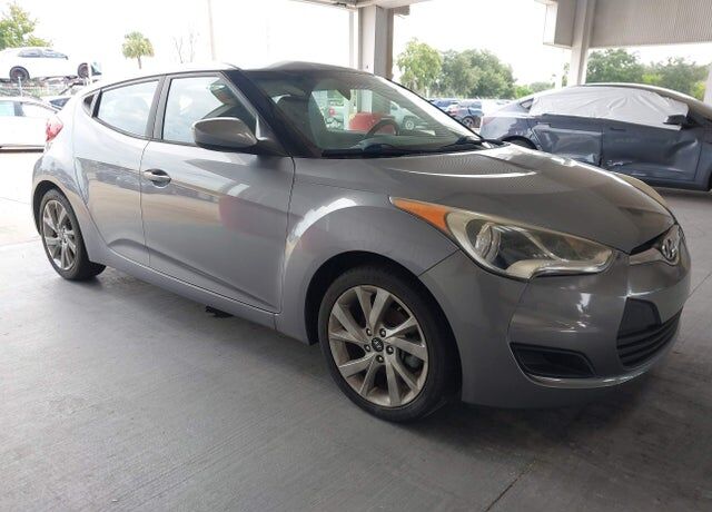 2016 HYUNDAI Veloster