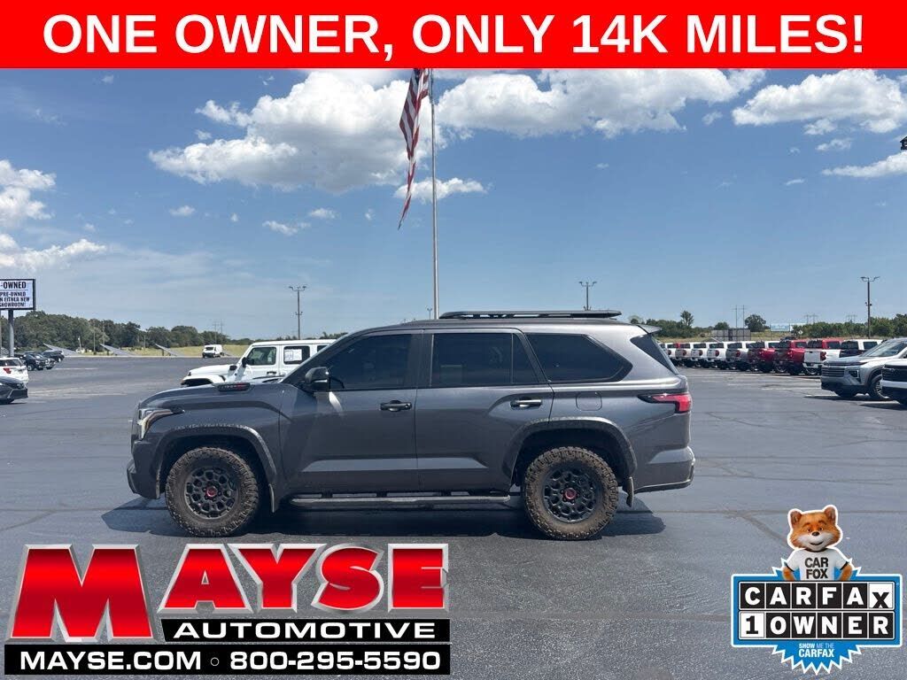 2024 TOYOTA Sequoia